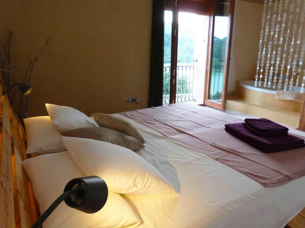 Casa Vella Del Panta Pension Riudecanyes Buitenkant foto