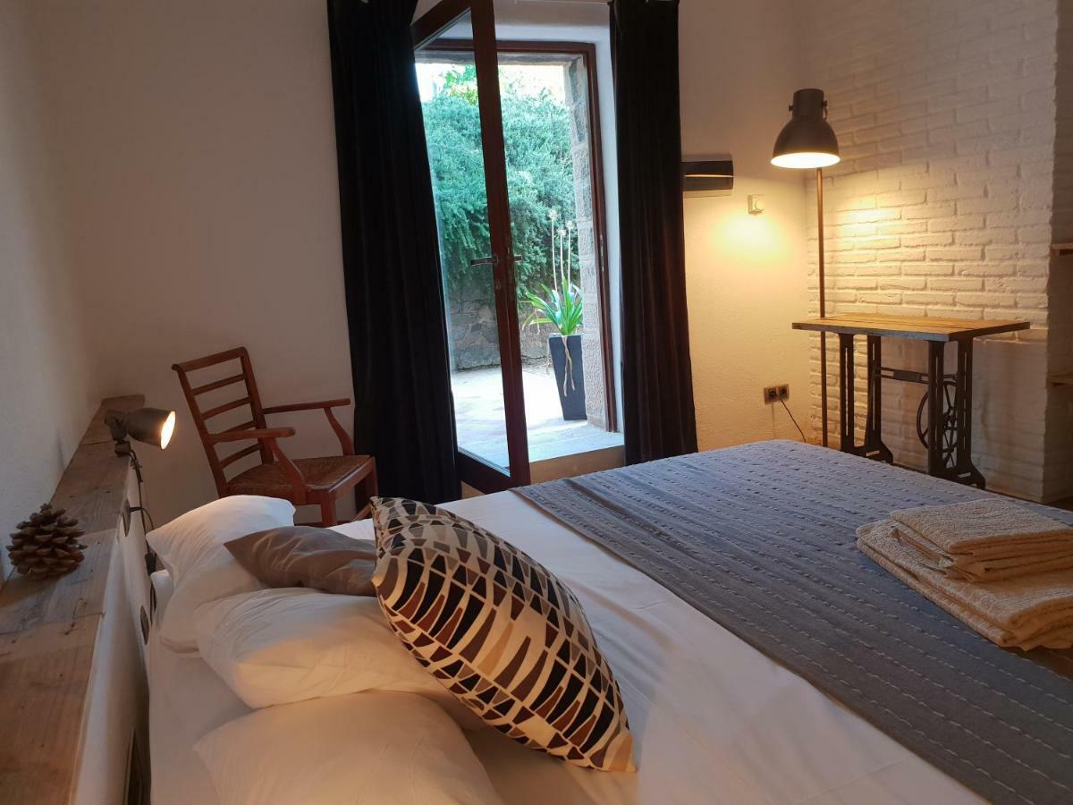Casa Vella Del Panta Pension Riudecanyes Buitenkant foto